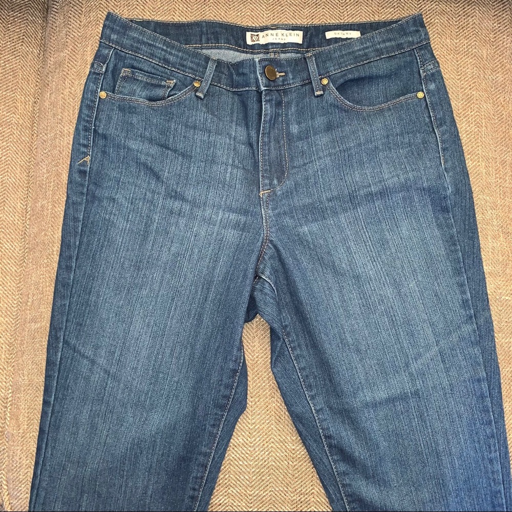 EUC Anne Klein Jeans Skinny Jeans Size 10.